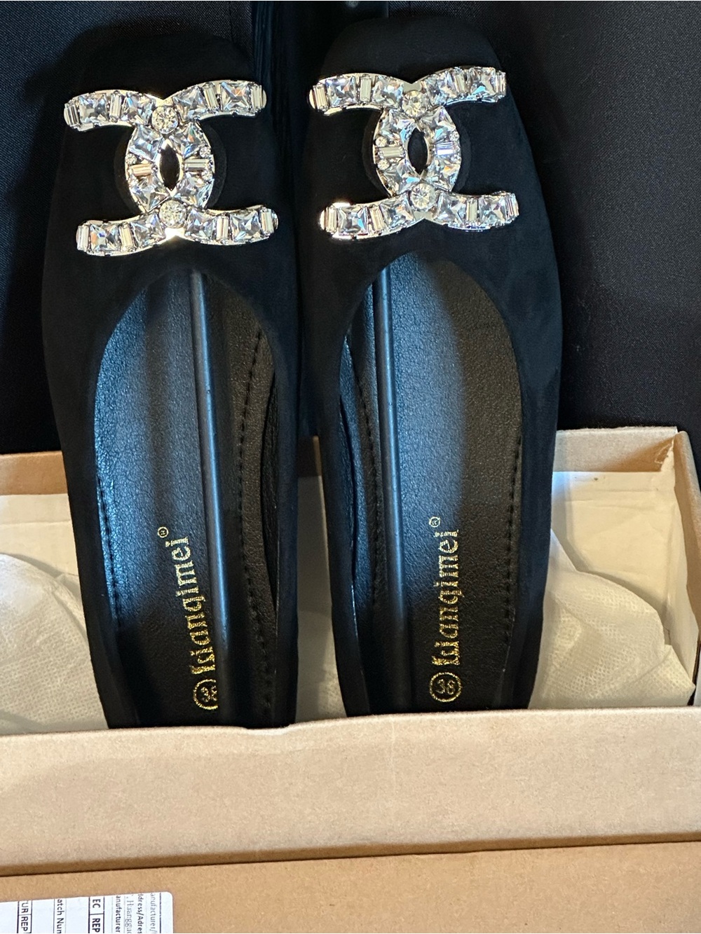 NWT Black Rhinestone Embellished Pointed Toe Flats Size EU 38 / US 7.5